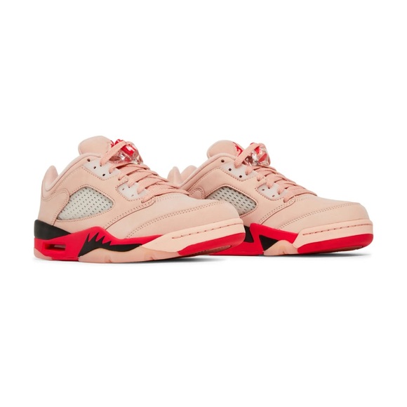 NEW (NO BOX) Nike Shoes WMNS Air Jordan 5 Retro Low Girls That Hoop Size 6 - Picture 1 of 11